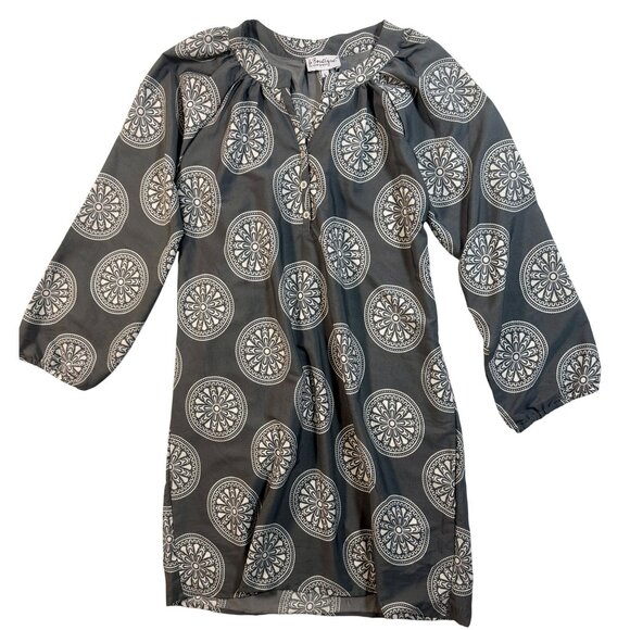 B. Boutique Gray/White Medallion Print Tunic Dress L Boho Beachy Airy Comfortabl - Picture 1 of 8